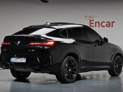 2025 BMW X4