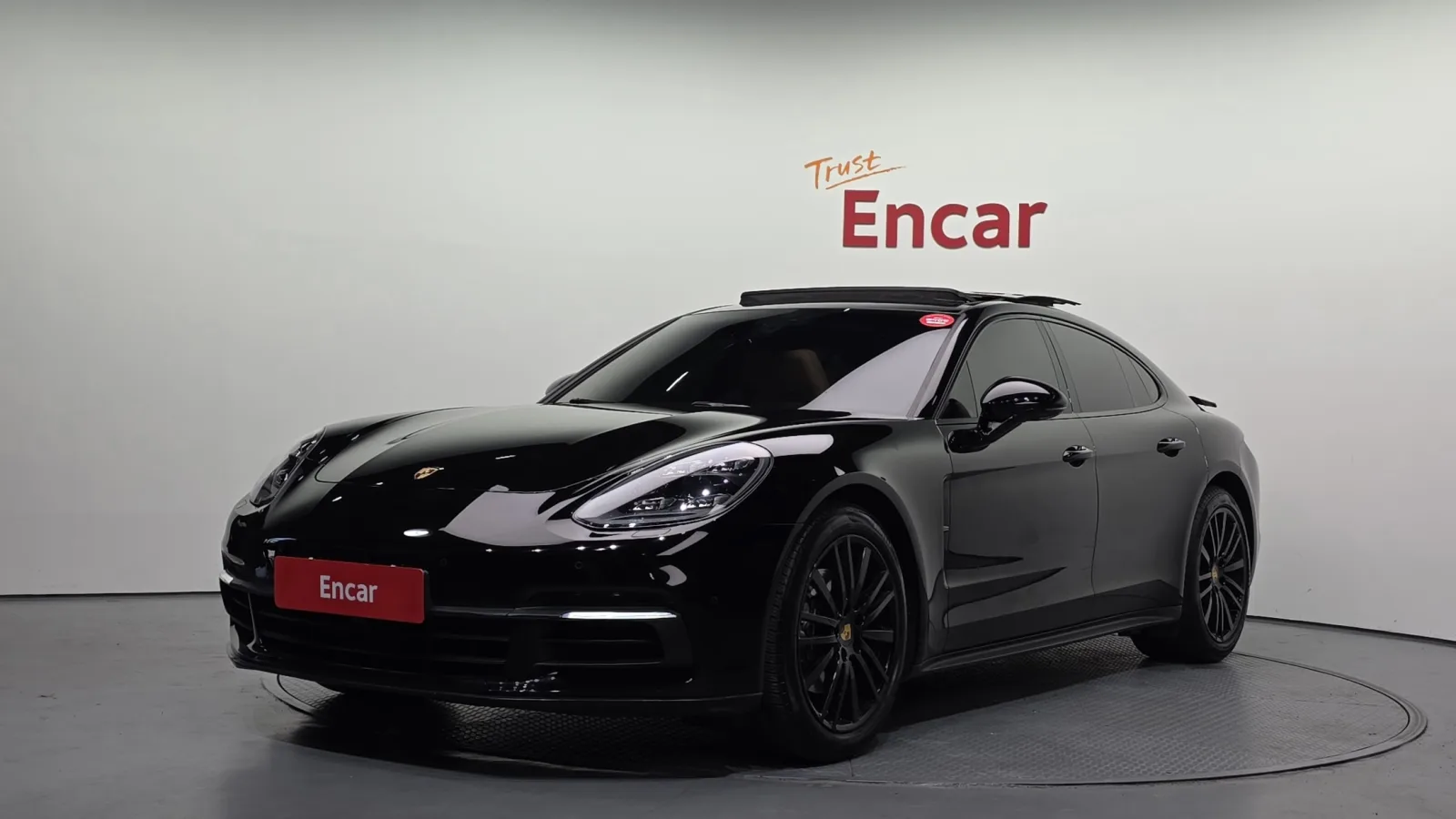 2018 Porsche Panamera