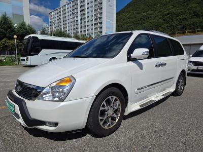 2013 Kia Carnival