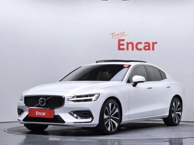 2024 Volvo S60