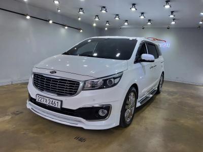 2017 Kia Carnival