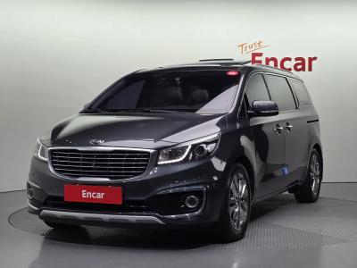 2015 Kia Carnival