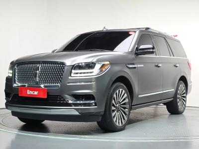 2021 Lincoln Navigator