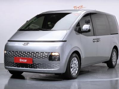 2022 Hyundai Staria