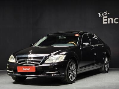 2010 Mercedes-Benz S-Class