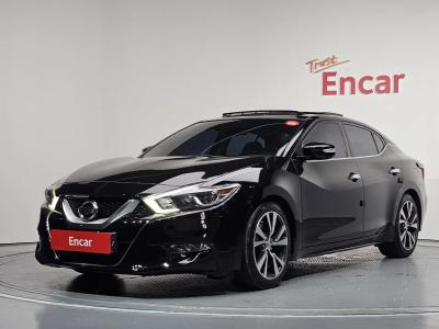2017 Nissan Maxima