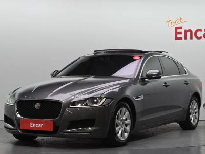 2016 Jaguar XF