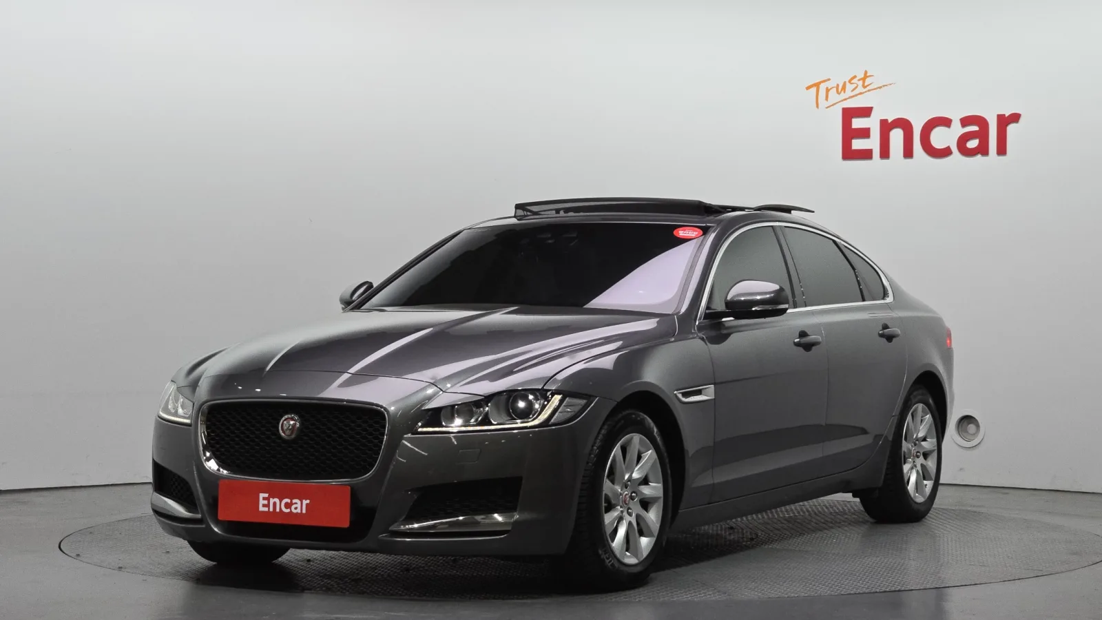 2016 Jaguar XF