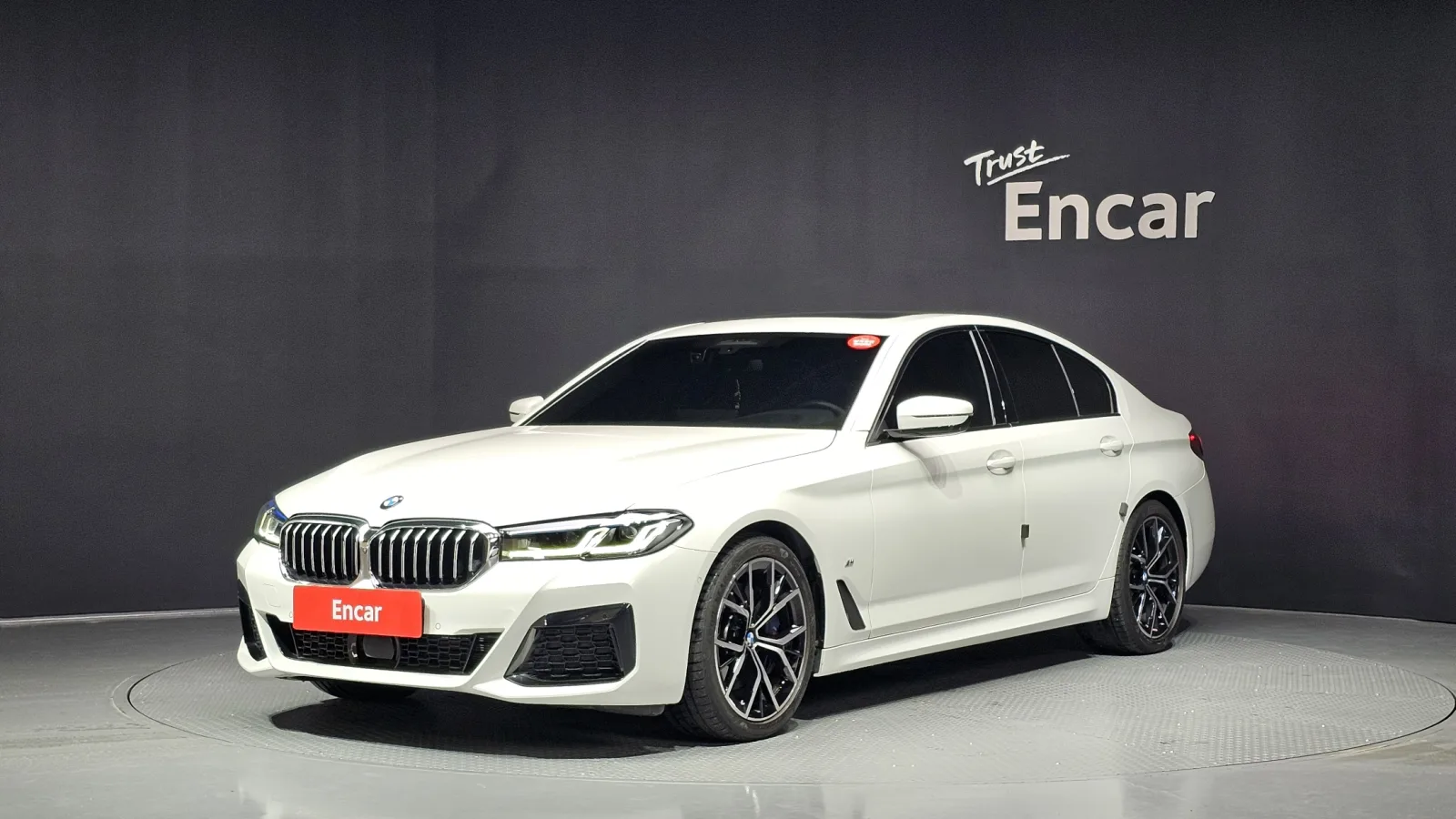 2023 BMW 5-Series
