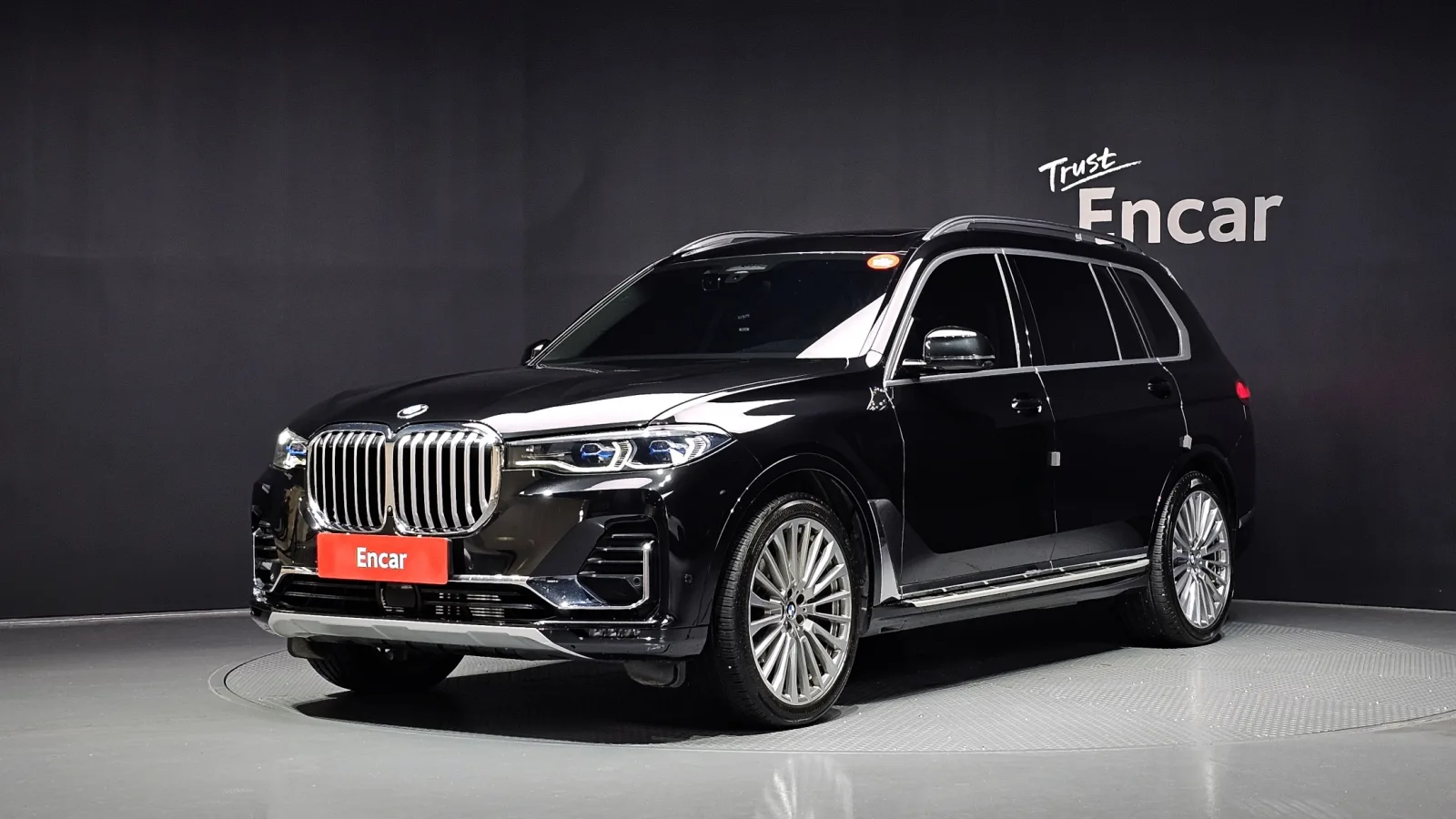 2021 BMW X7