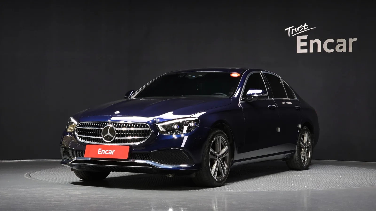 2021 Mercedes-Benz E-Class