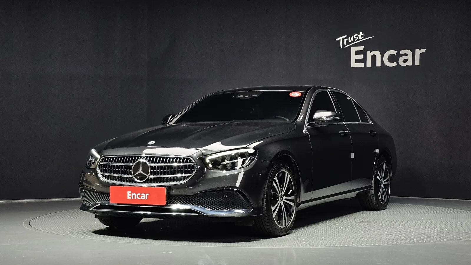 2021 Mercedes-Benz E-Class