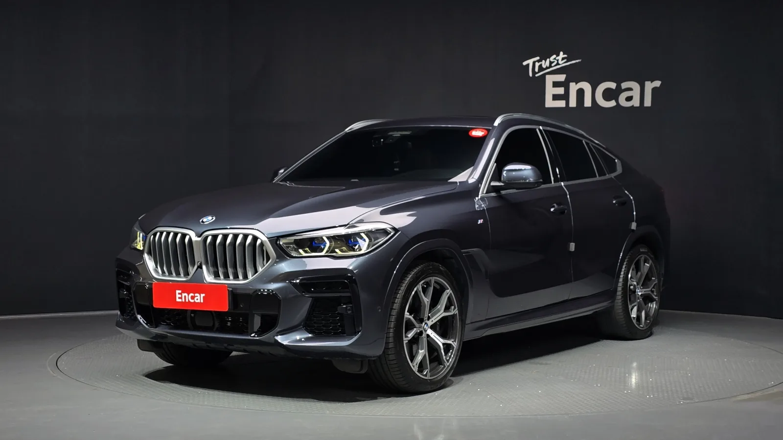 2022 BMW X6