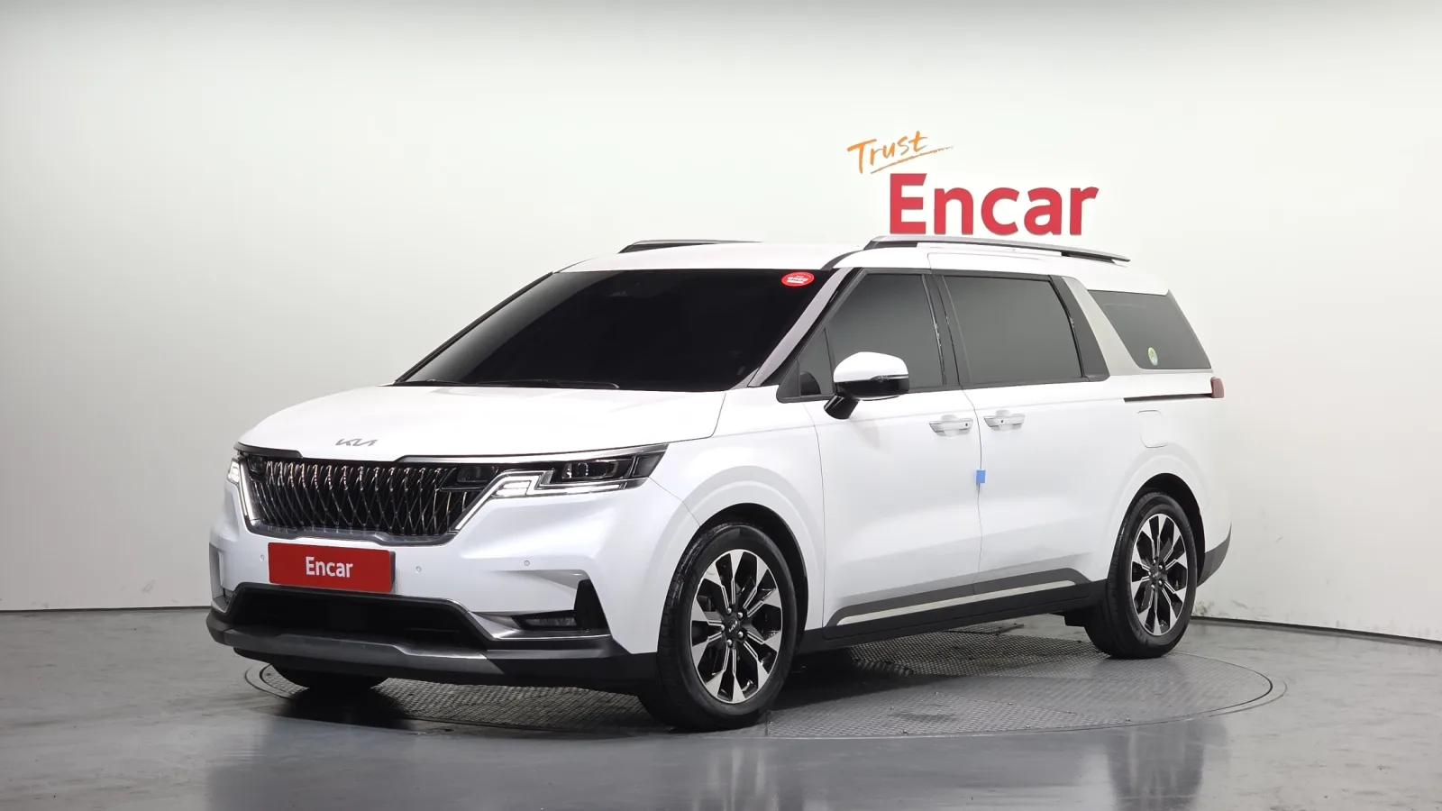 2023 Kia Carnival