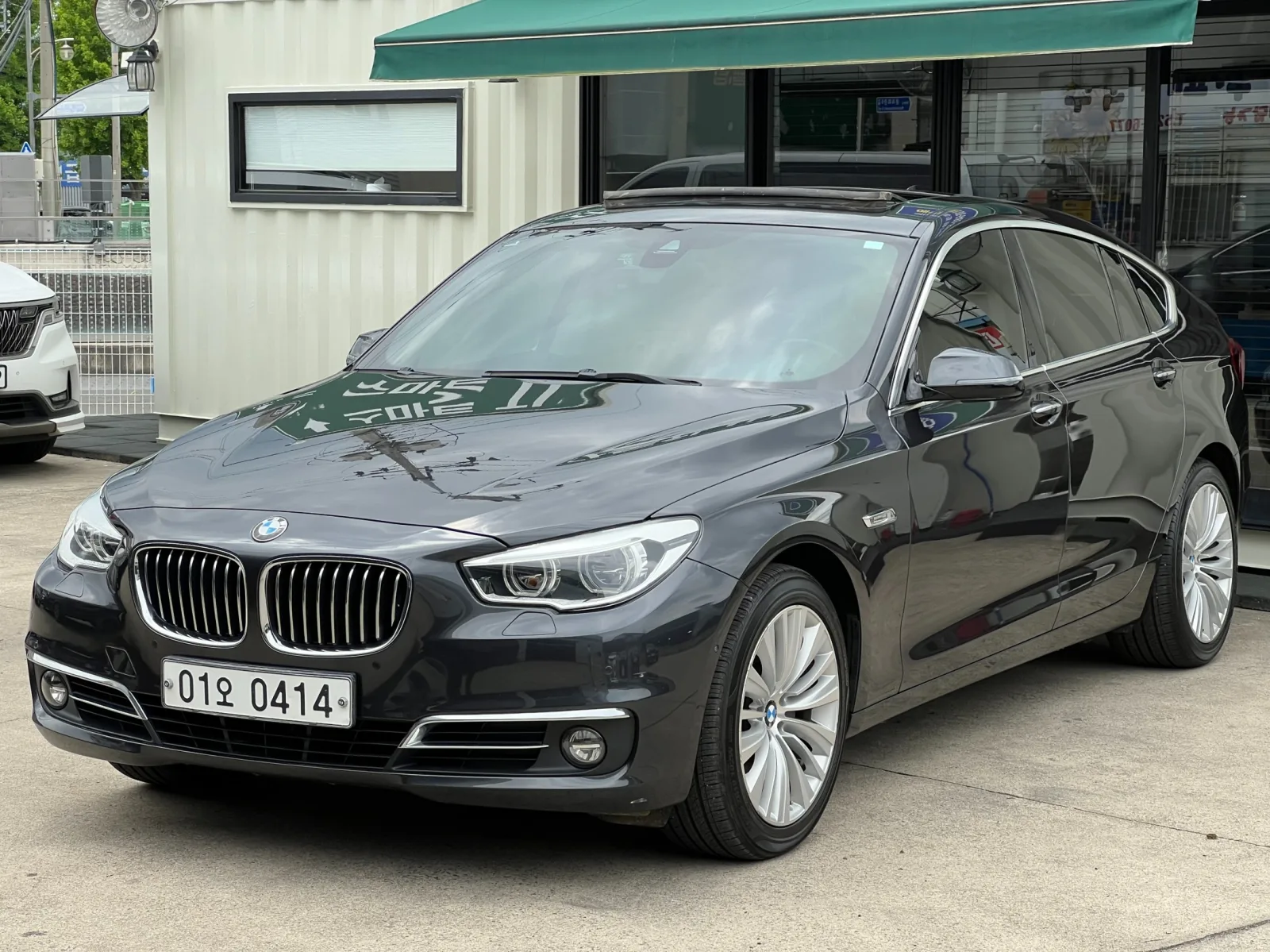 2016 BMW Gran Turismo
