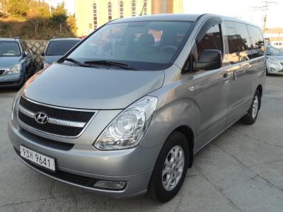 2012 Hyundai Starex