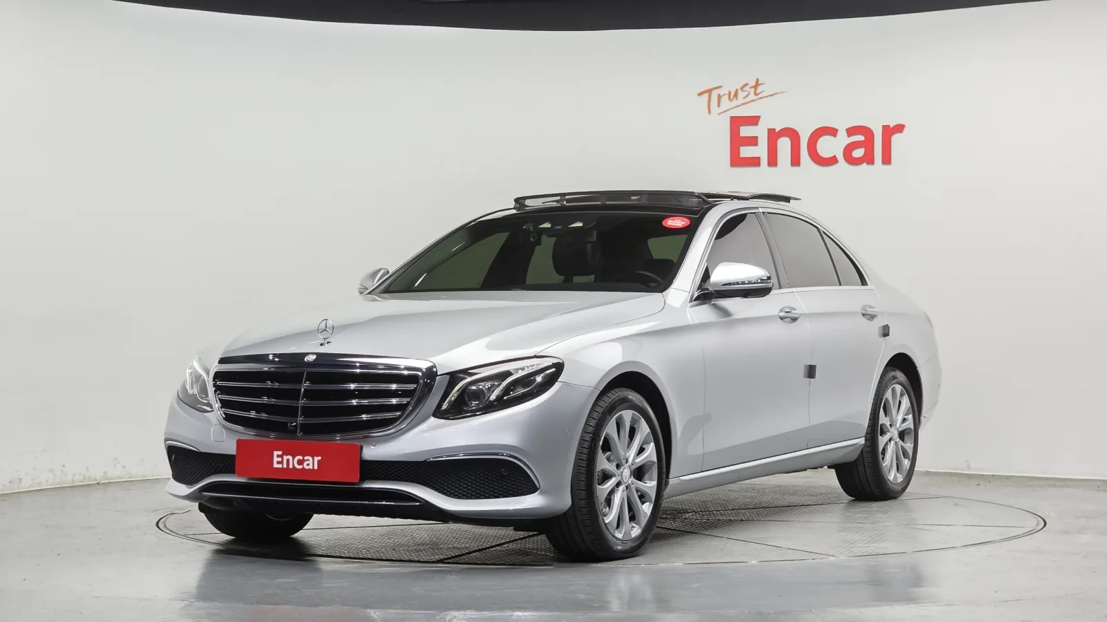 2017 Mercedes-Benz E-Class