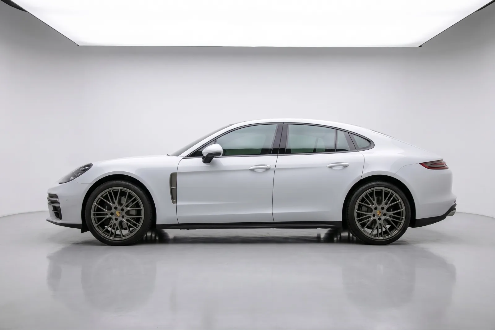 2022 Porsche Panamera