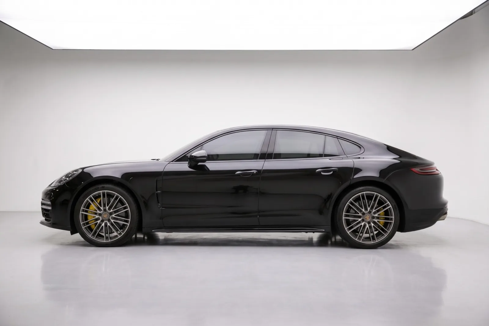 2021 Porsche Panamera