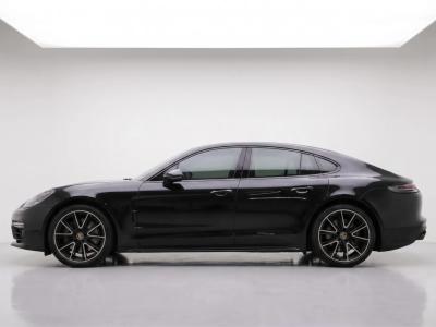 2021 Porsche Panamera