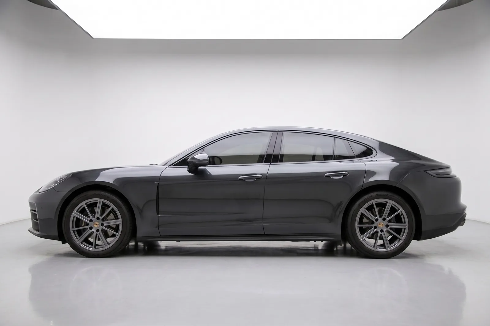 2025 Porsche Panamera