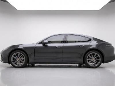 2025 Porsche Panamera