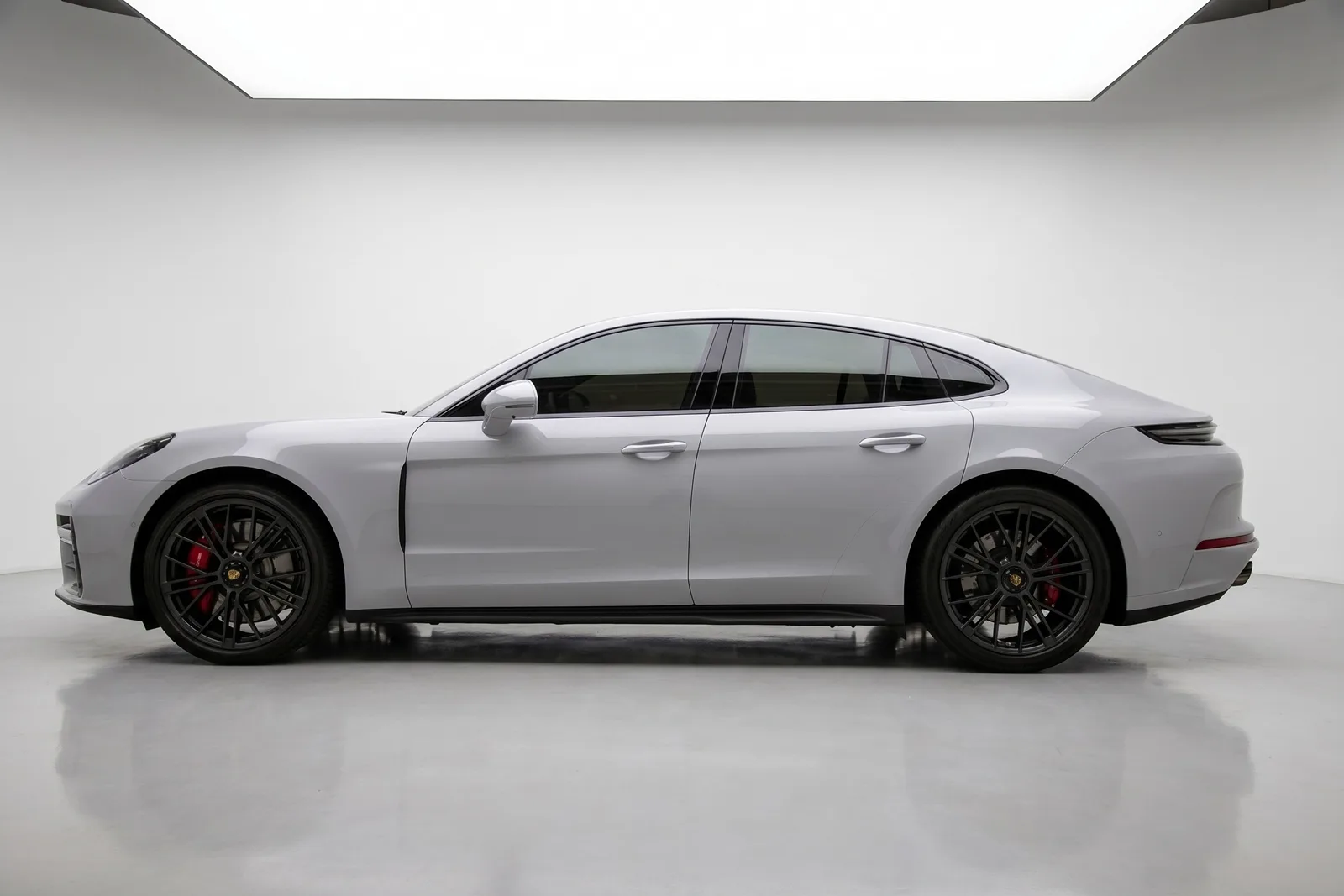 2025 Porsche Panamera