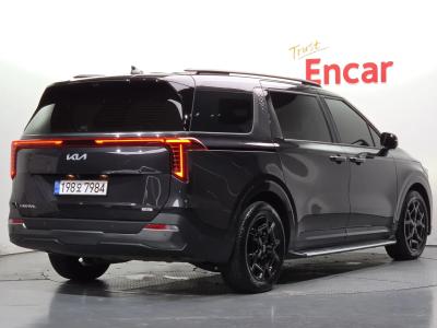 2025 Kia Carnival