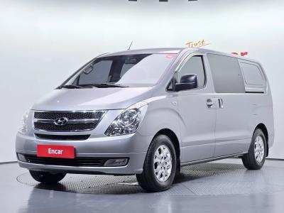2014 Hyundai Starex