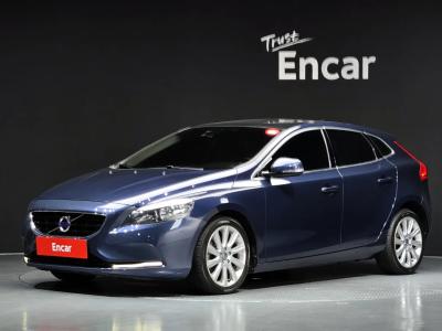 2014 Volvo V40