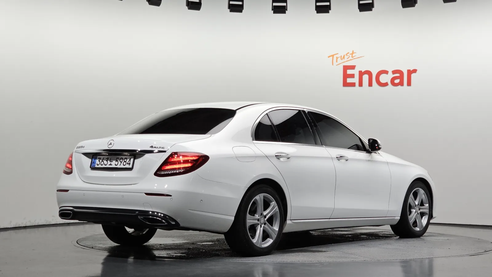 2017 Mercedes-Benz E-Class