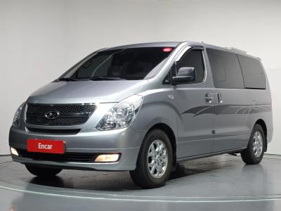 2014 Hyundai Starex