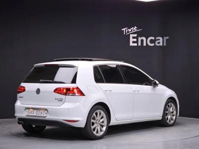 2016 Volkswagen Golf