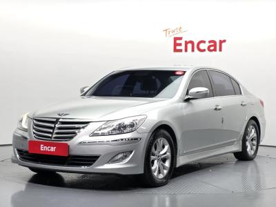 2013 Hyundai Genesis