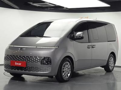 2022 Hyundai Staria