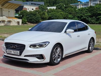2018 Hyundai Grandeur