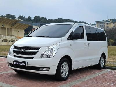 2015 Hyundai Starex