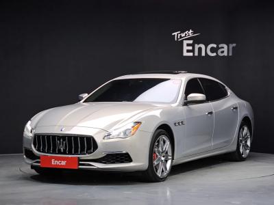 2017 Maserati Quattroporte