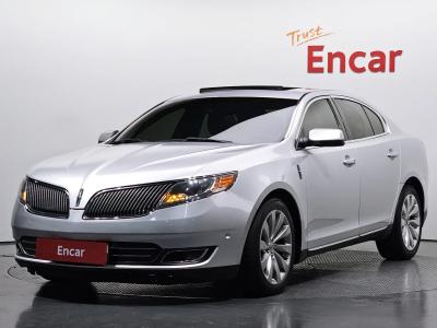 2014 Lincoln MKS