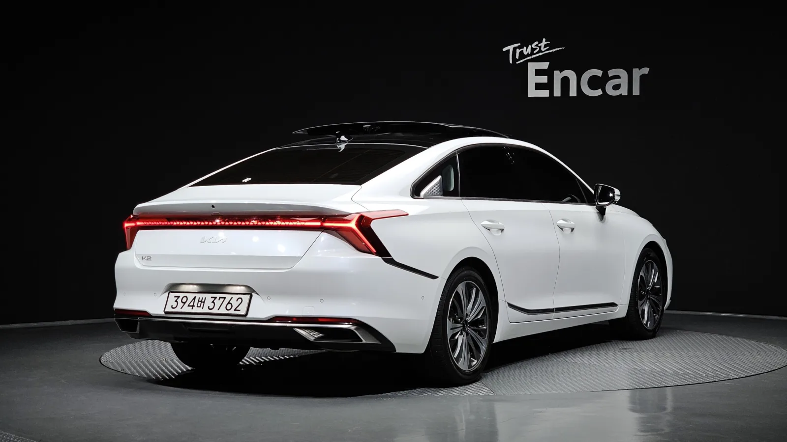 2022 Kia K8