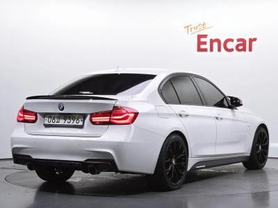 2017 BMW 3-Series