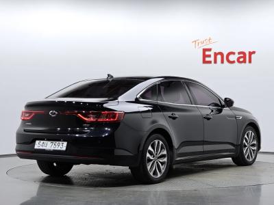2017 Renault Korea SM6
