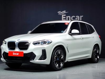 2023 BMW iX3