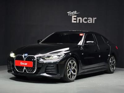 2022 BMW i4