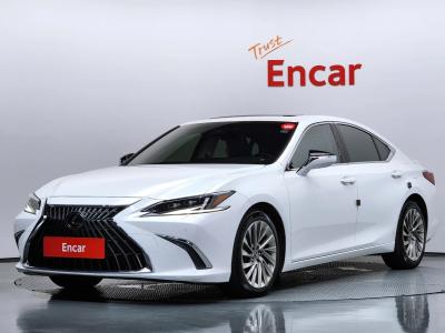 2023 Lexus ES