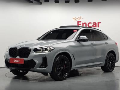 2025 BMW X4