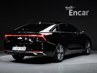 2023 Kia K8