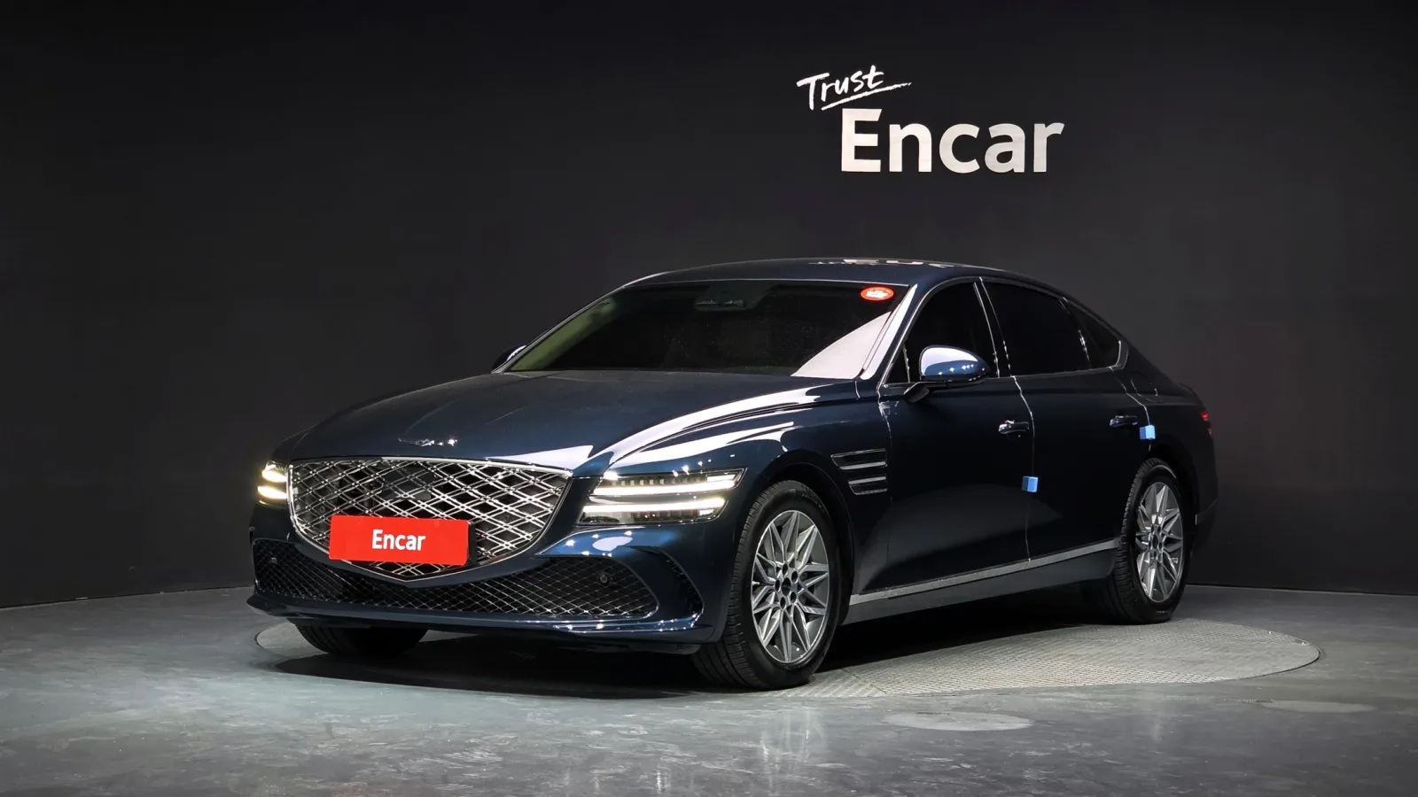 2025 Genesis G80