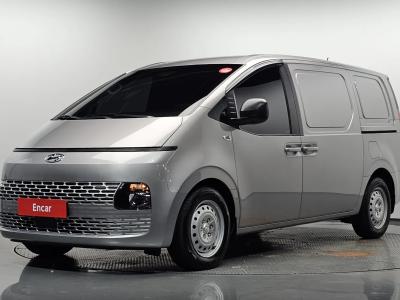 2023 Hyundai Staria