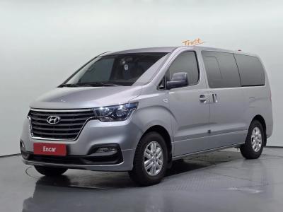 2018 Hyundai Starex